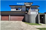  Venta  Casa en Valdivia  $502.054.400 UF12.200 